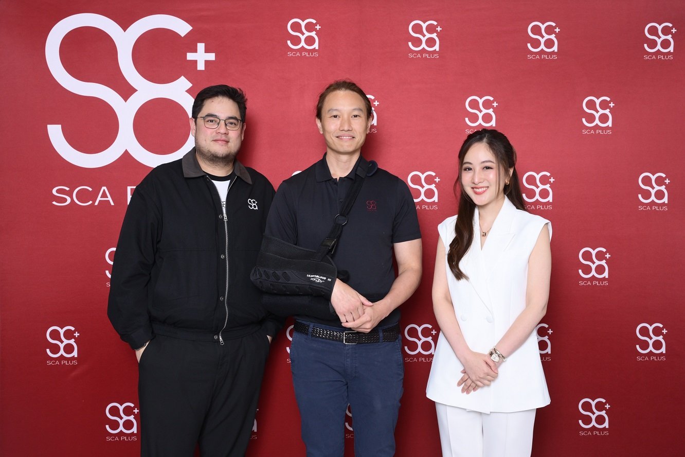 'กึ้ง-เฉลิมชัย' บอสใหญ่ 411 Entertainment เปิดตัว "SCA PLUS" ดัน 'แต๊บ-ธนพล' นั่งเก้าอี้ผู้อำนวยการ เตรียมผลิต(ว่าที่)ศิลปินคุณภาพ